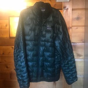 Patagonia puffy size L Mens